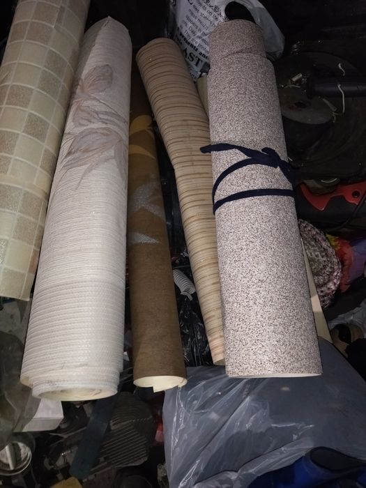 Обои остатки продам