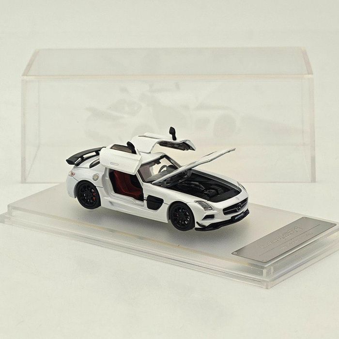 Коллекционные машинки 1:64 Mercedes Benz SLS, W140, W223, AMG