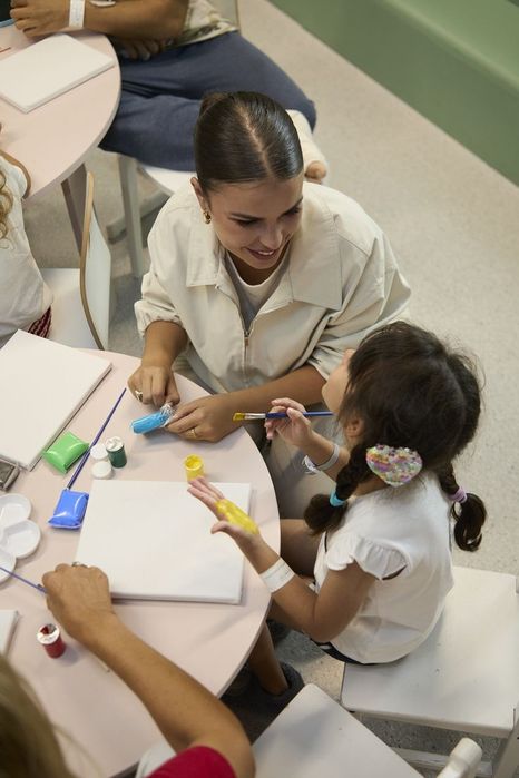 Услуга няни без проживания