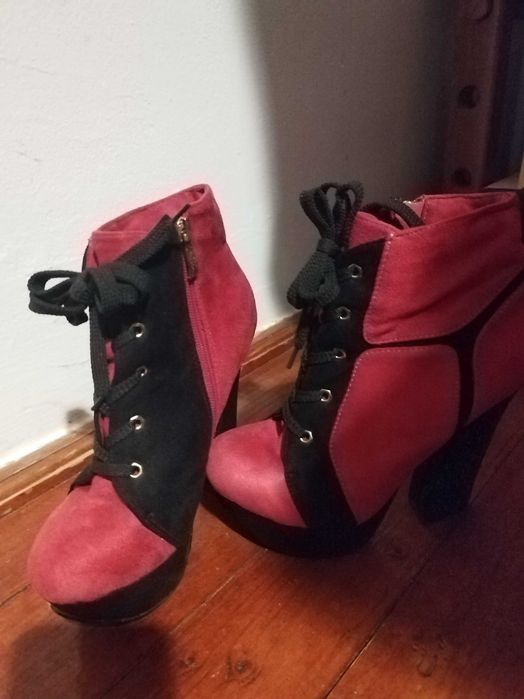 Botine fucsia cu platforma