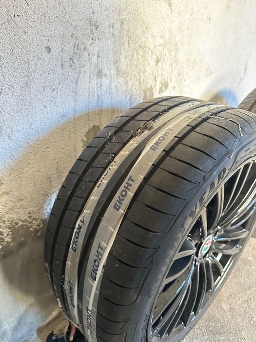 Джанти 255/40 за Алфа Ромео ГТ