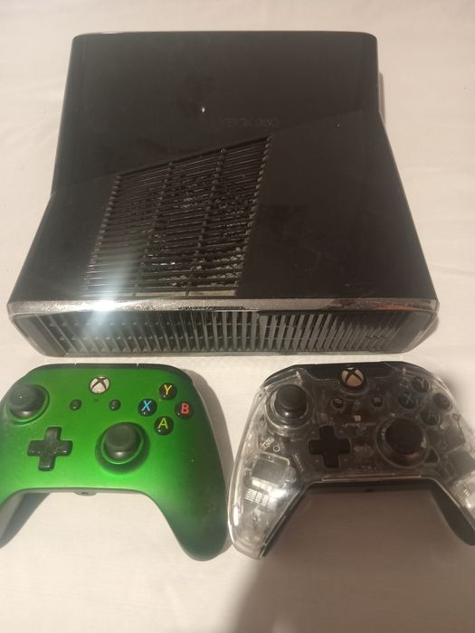 Consolă   XBOX 360