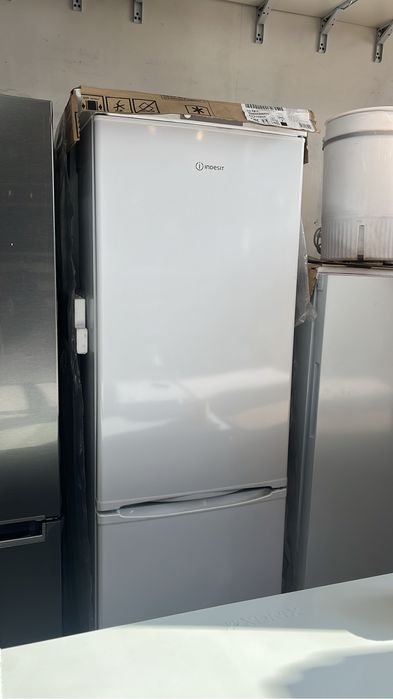 Продам холодильники новые с гарантией