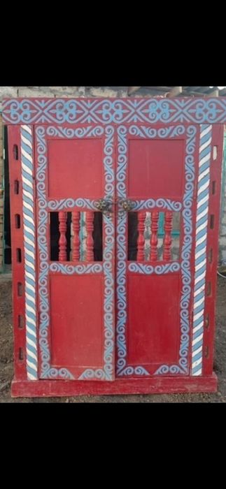 Ағаш үй сатамын халайық