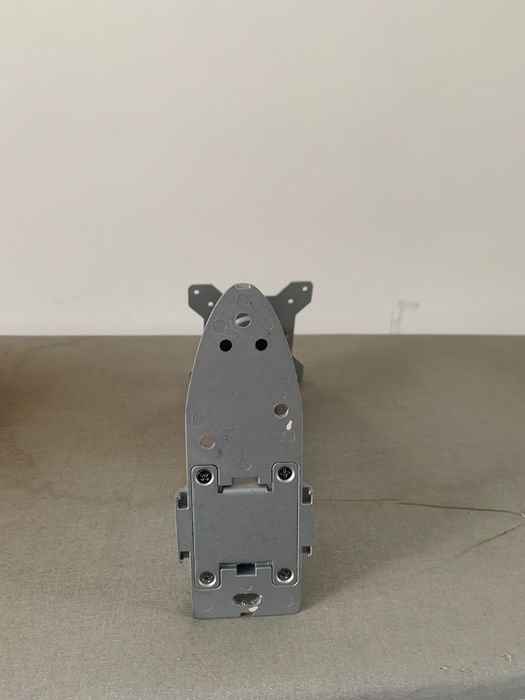 Стойка за телевизор до 32 инча или 20кг