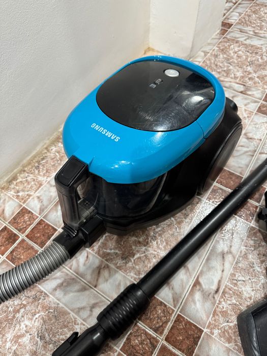 Aspirator fara sac Samsung SC44E0