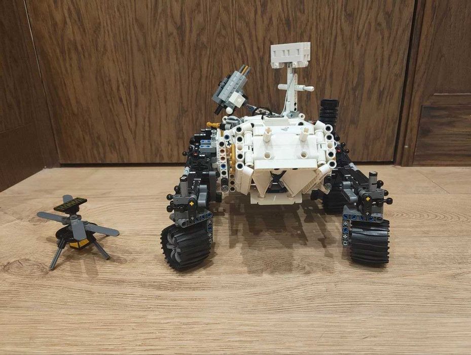 LEGO Technic 42158 Марсоход NASA Perseverance (Оригинал)