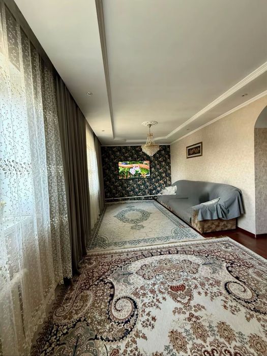 Продам дом в центе Каскелена