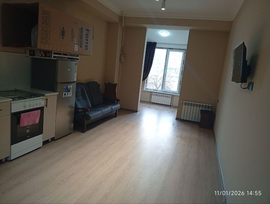 Сдаеться квартира возле круга рохат укомплектованная, кровать по запро