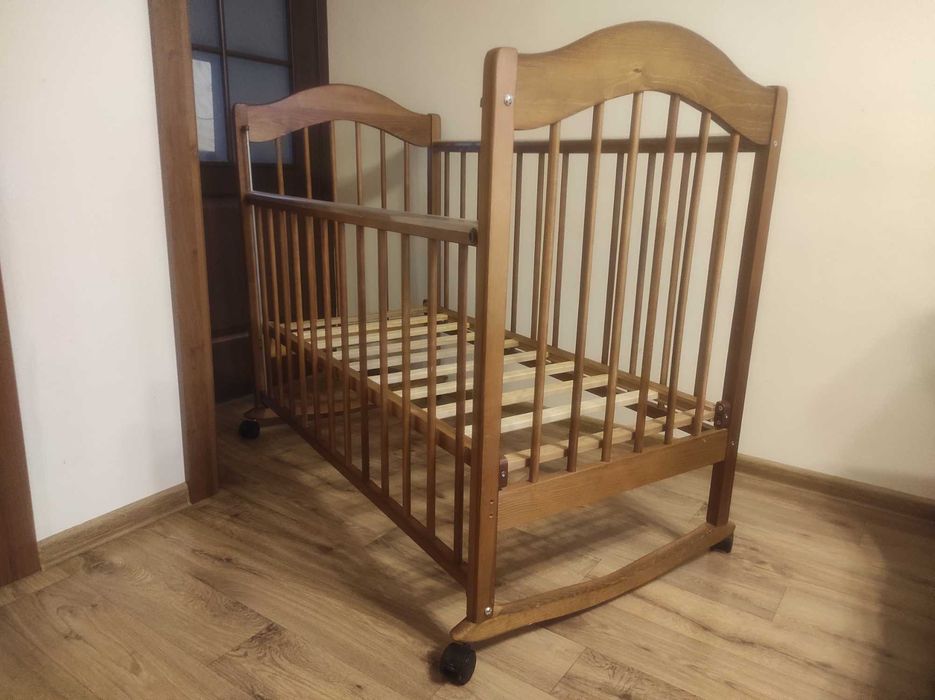 Кроватка детская для новорожденных