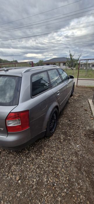 Vand  audi A4 B6 combi negociabil