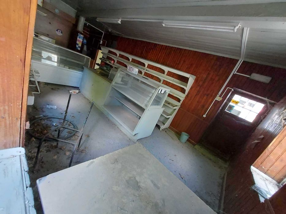 Търговски комплекс, с.Руец