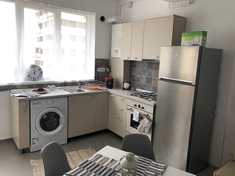 Apartament 2 camere de inchiriat