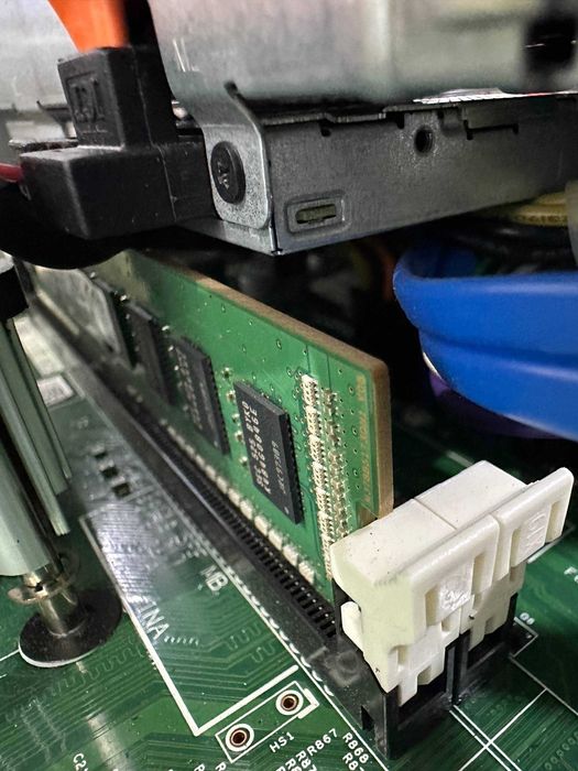 Мини ПК Dell Vostro 3520