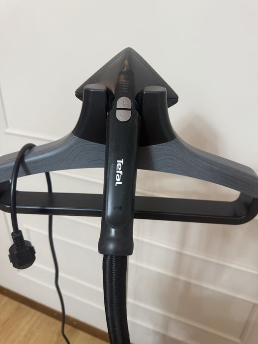 Паровой утюг tefal