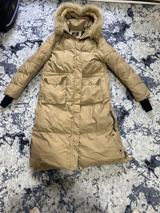 yangi kurtka sotiladi arzon narxda