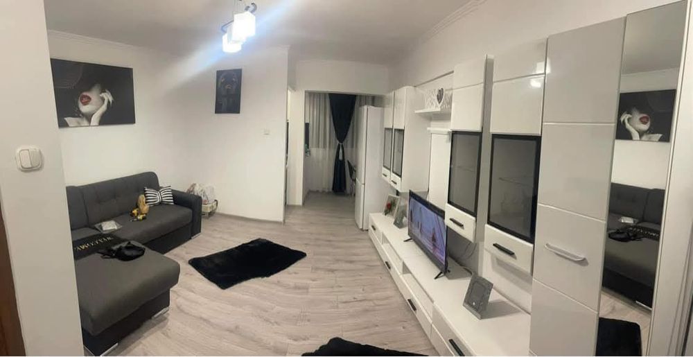 Închiriez garsoniera garsonieră