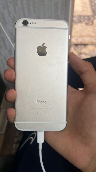 Продам айфон 6 с коробкой
