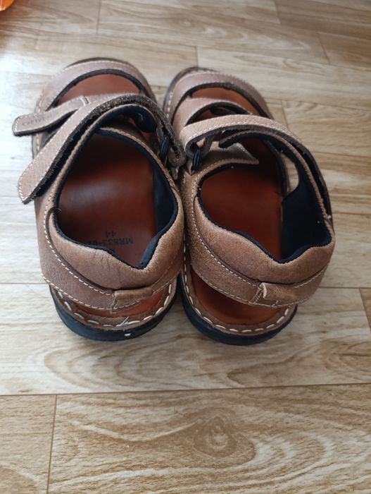 Настоящие сандалии кожа