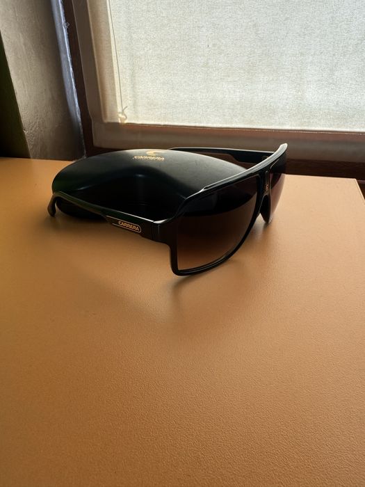 Слънчеви очила Carrera