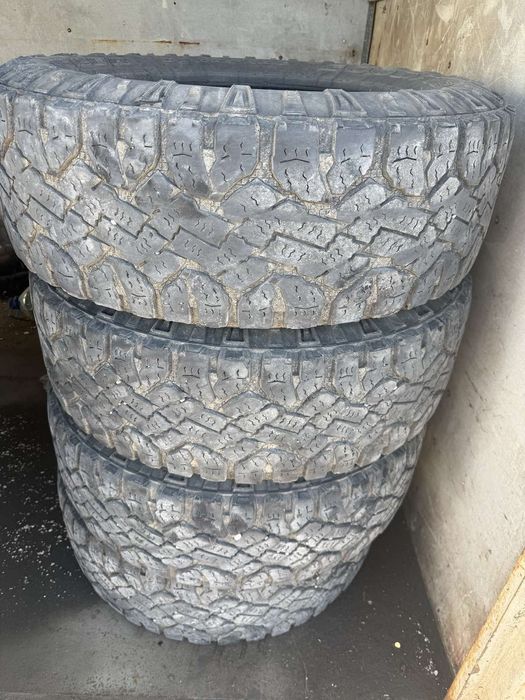 Dodge RAM гуми 275/70/18