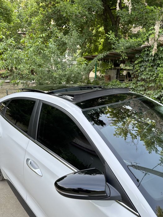 Электромобиль Hyundai lafesta vozmojen obmen na malibu premier