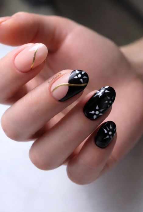 Мастер Маникюра и Педикюра с опытом 6 лет.