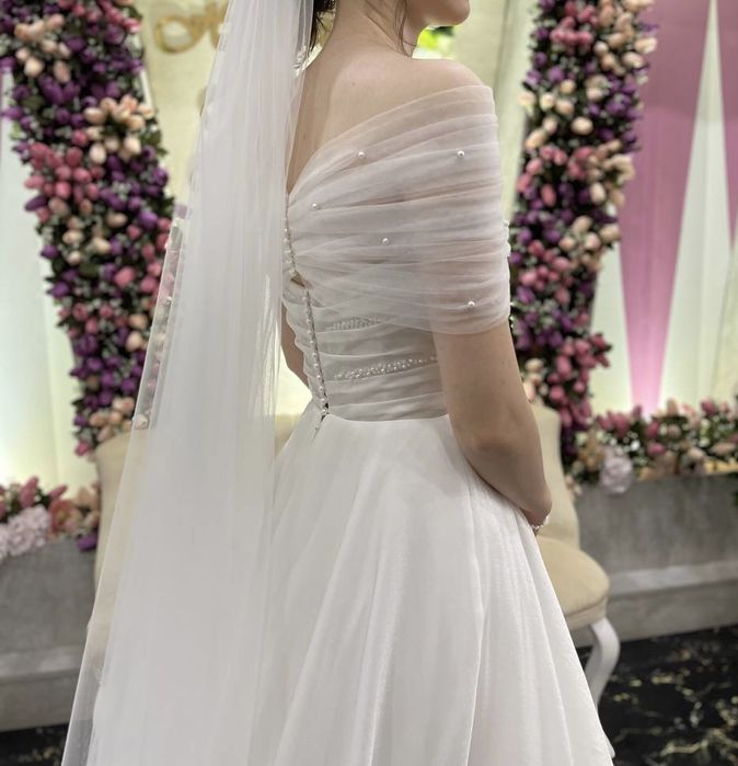 Свадебное платье