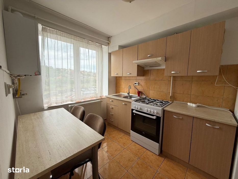 Apartament luminos cu 2 camere, etaj intermediar, Strada Oasului