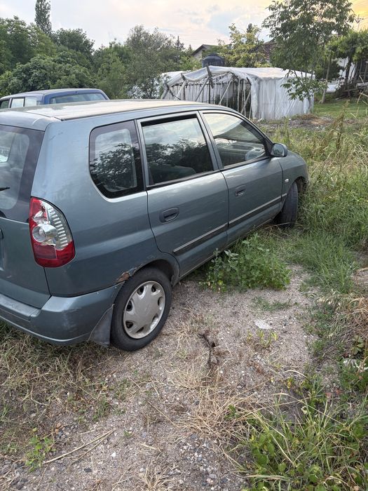 Продава се на части Mitsubishi Spce Star 2002