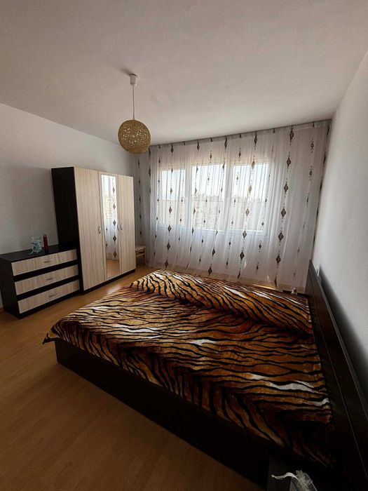 Частно лице продава 3-стаен, КАТ гр. Пазарджик