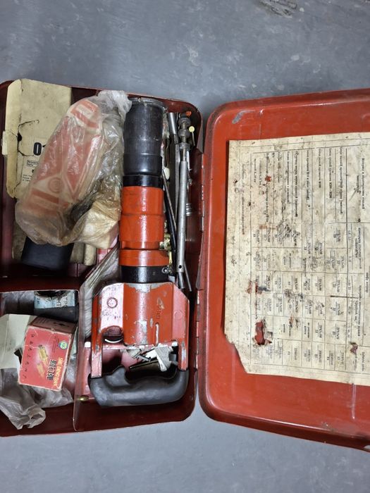 Пистолет строительный