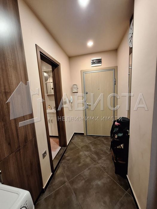 Дава се под наем Тристаен апартамент в София, Студентски град - 108 кв.м за 816 € - Снимка #8