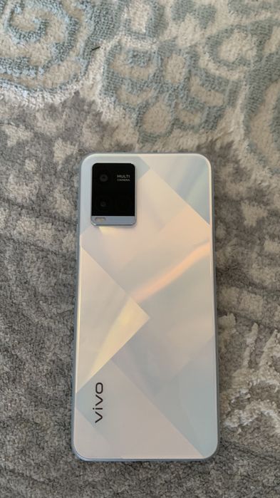 Продам Vivo Y21 4/64gb