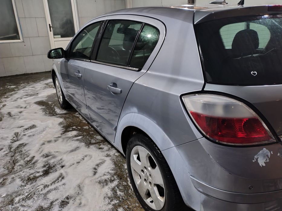 Vand urgent opel astra h