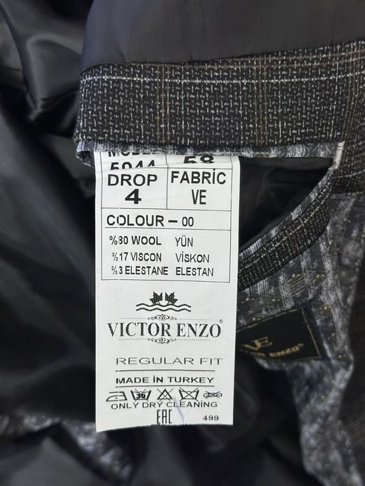 Продам пиджак турция VICTOR ENZO