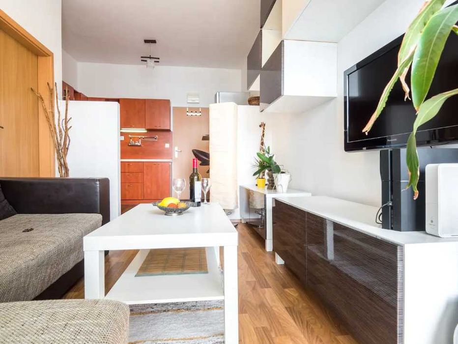 Дава се под наем Тристаен апартамент в Пловдив, Младежки Хълм - 87 кв.м за 331.5 € - Снимка #5