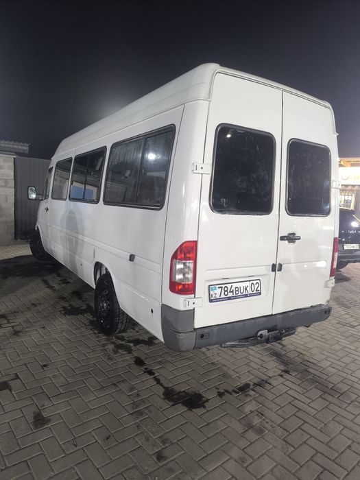 Продаю спринтер пассажирский 18мест