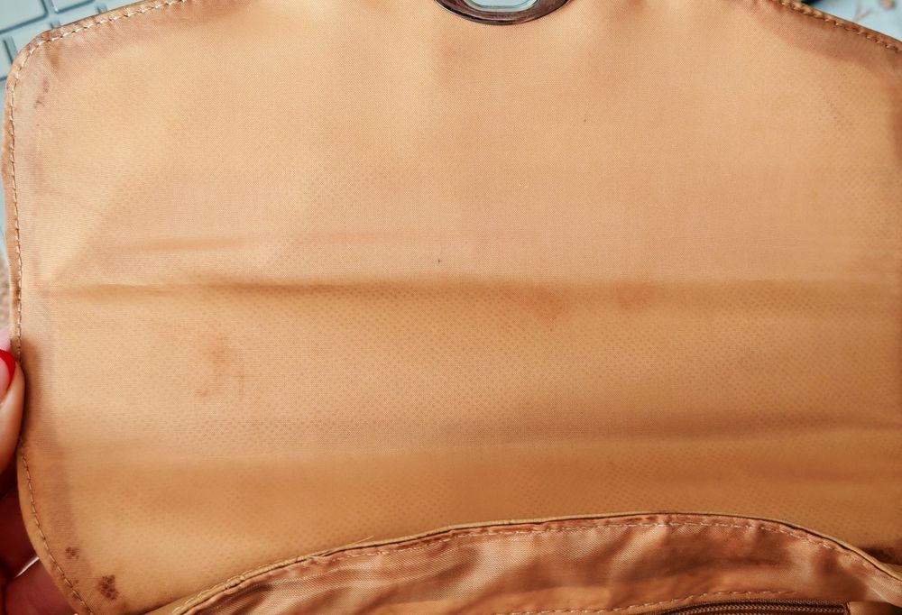 Дамска (ретро) елегантна чанта с една къса дръжка