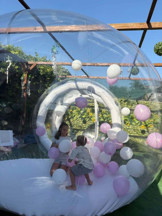 Surpriza  din Bubble House