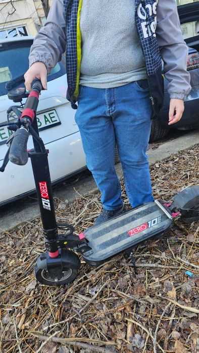 Електрическа тротинетка ZERO 10