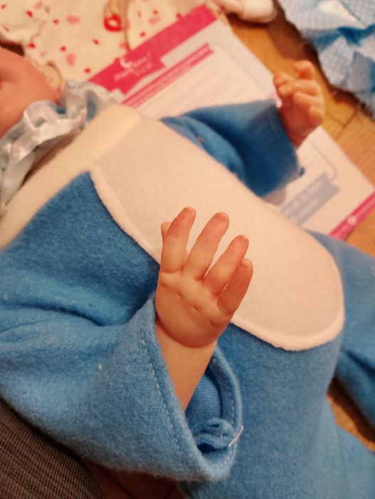 Реалистична Кукла бебе с дрехи и аксесоари,