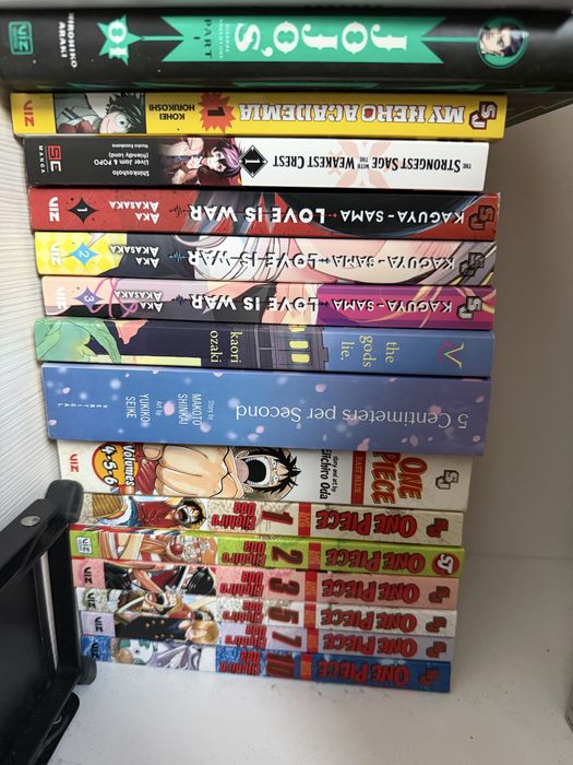 Colecție Manga în limba engleză – One Piece, Kaguya-sama