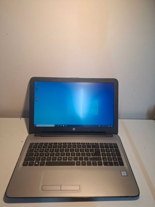 Laptop hp cu i7 6500u, 8 g ddr4 , ssd 256g