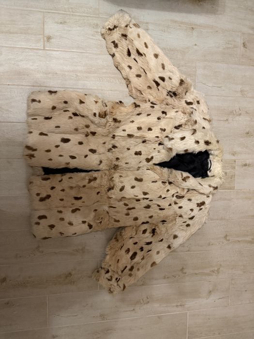 Уникално женско палто