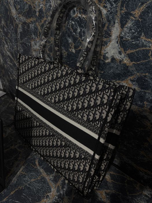 Sacoșă Dior pentru dame