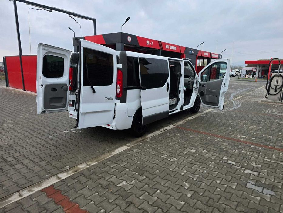 RENAULT Trafic 2013 — imagine 5