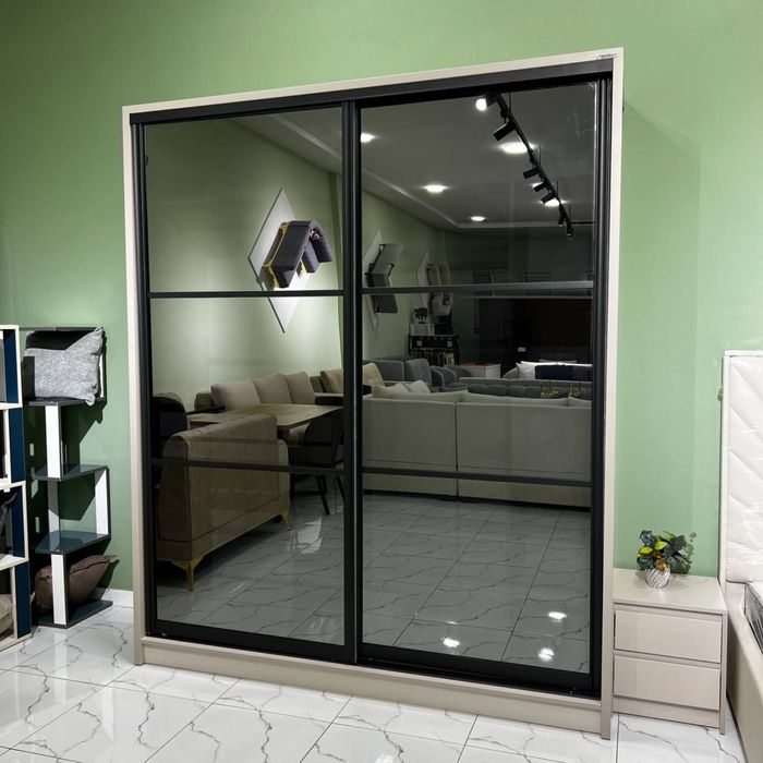 Спальный гарнитур.