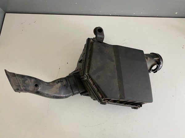 Carcasa Filtru Aer Volvo S60 V60 V60CC S90 V90 XC60 XC90 2016+ 31474862 31370229 31370228