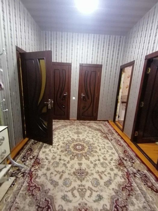 2-3 xonalik uylar talabalar va oilalarga ijaraga beriladi va sotiladi